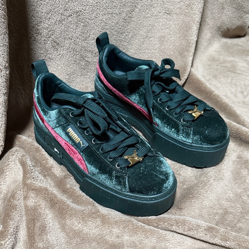 Puma Green Velvet Platform Sneakers with Pink Stripe